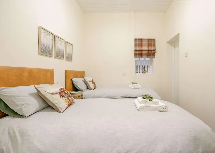 3 Bed In Whitby Oc-90809 Aislaby